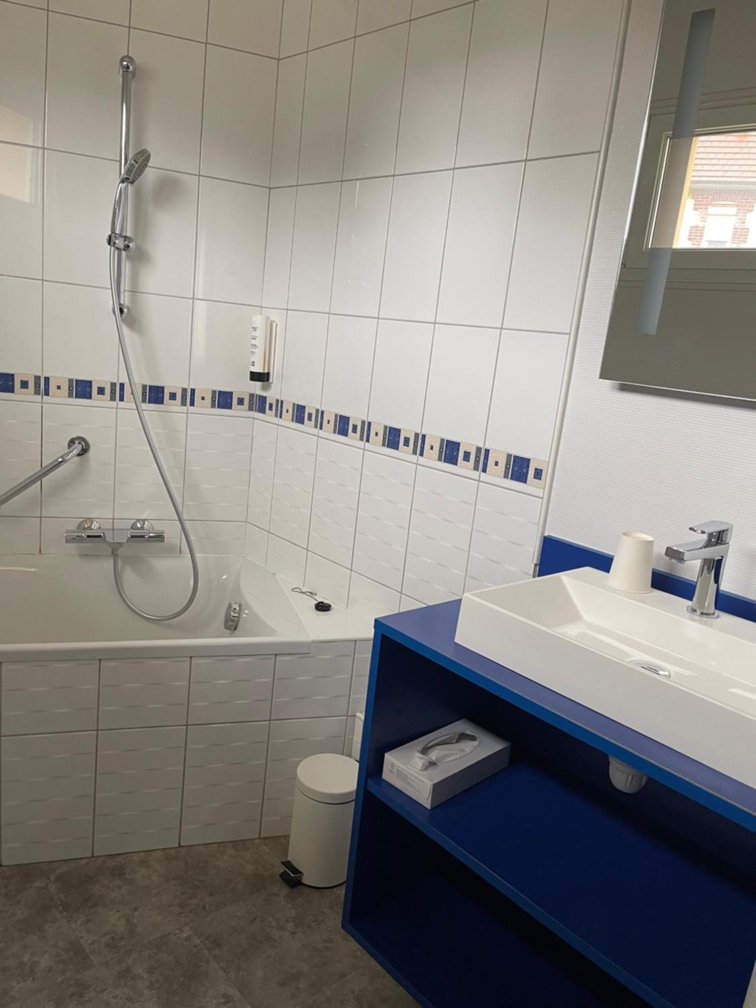 Bagnoles Hotel - Contact Hotel Bagnoles de l'Orne Normandie 외부 사진